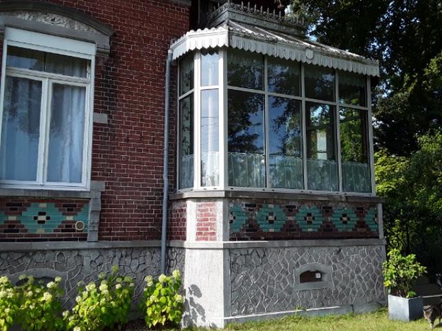 Rénovation à l'identique d'une verrière pour jardin d'hiver d'une jolie demeure  