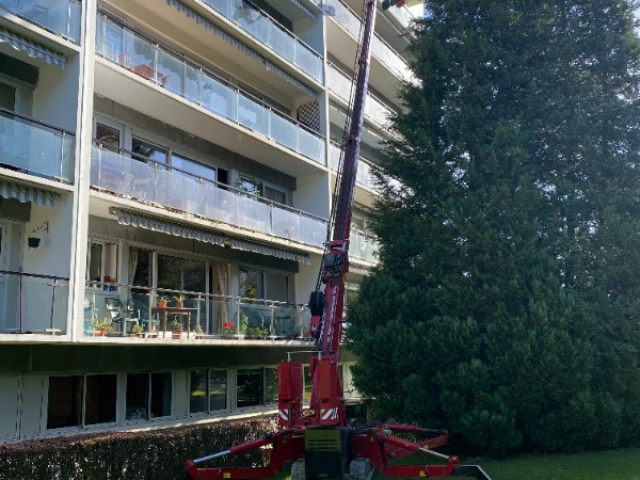 Fabrication et pose de menuiserie aluminium sur la ville de Roubaix  près de Lille 